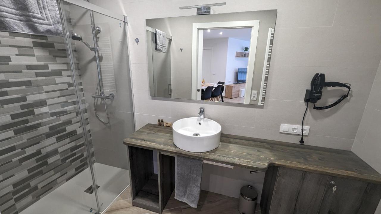 Apartmán Hydros Ripoll Exteriér fotografie