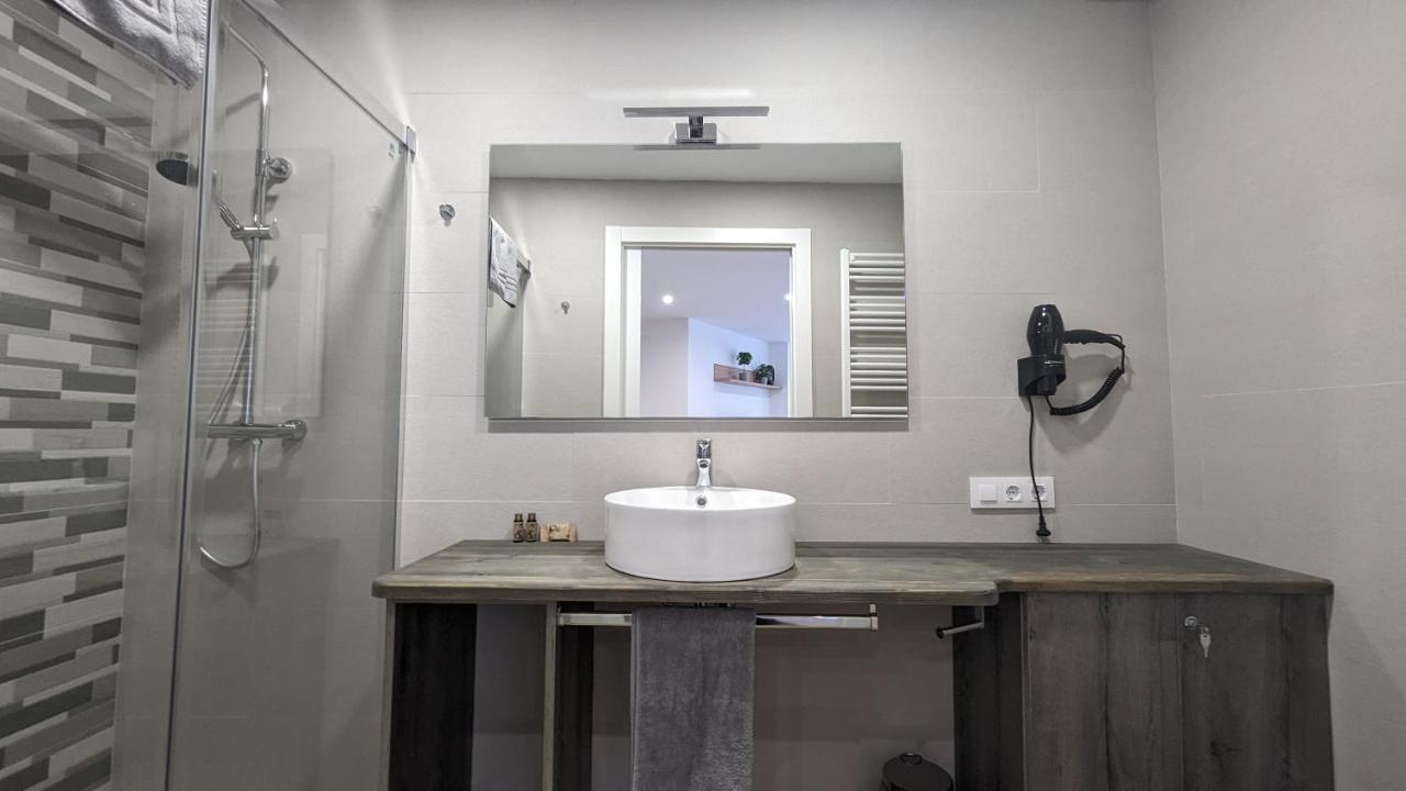 Apartmán Hydros Ripoll Exteriér fotografie